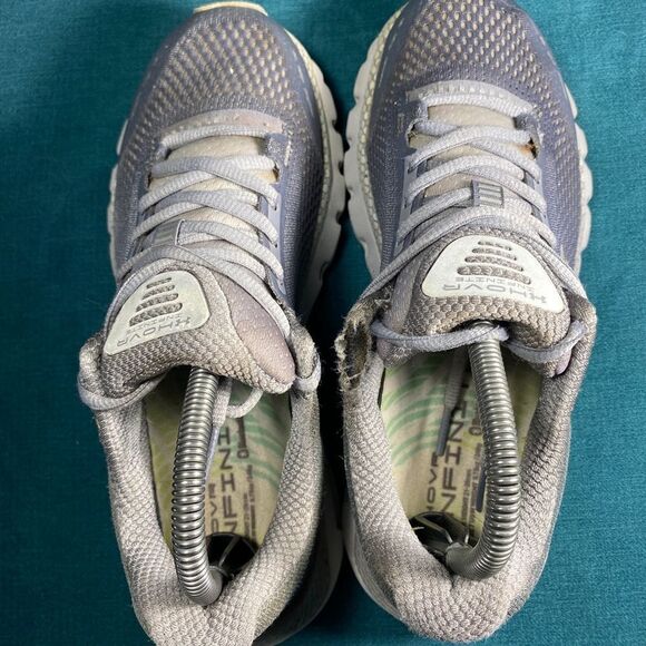Size 8.5 - Women’s Under Armour HOVR gray shoes - Picture 6 of 9